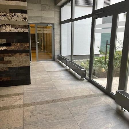 شقة وارسو  في Apartament Obrzezna Airport المظهر الخارجي الصورة